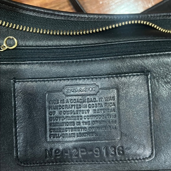 Coach Vintage Legacy 9136
Black Leather Crossbody Bag - Picture 9 of 10